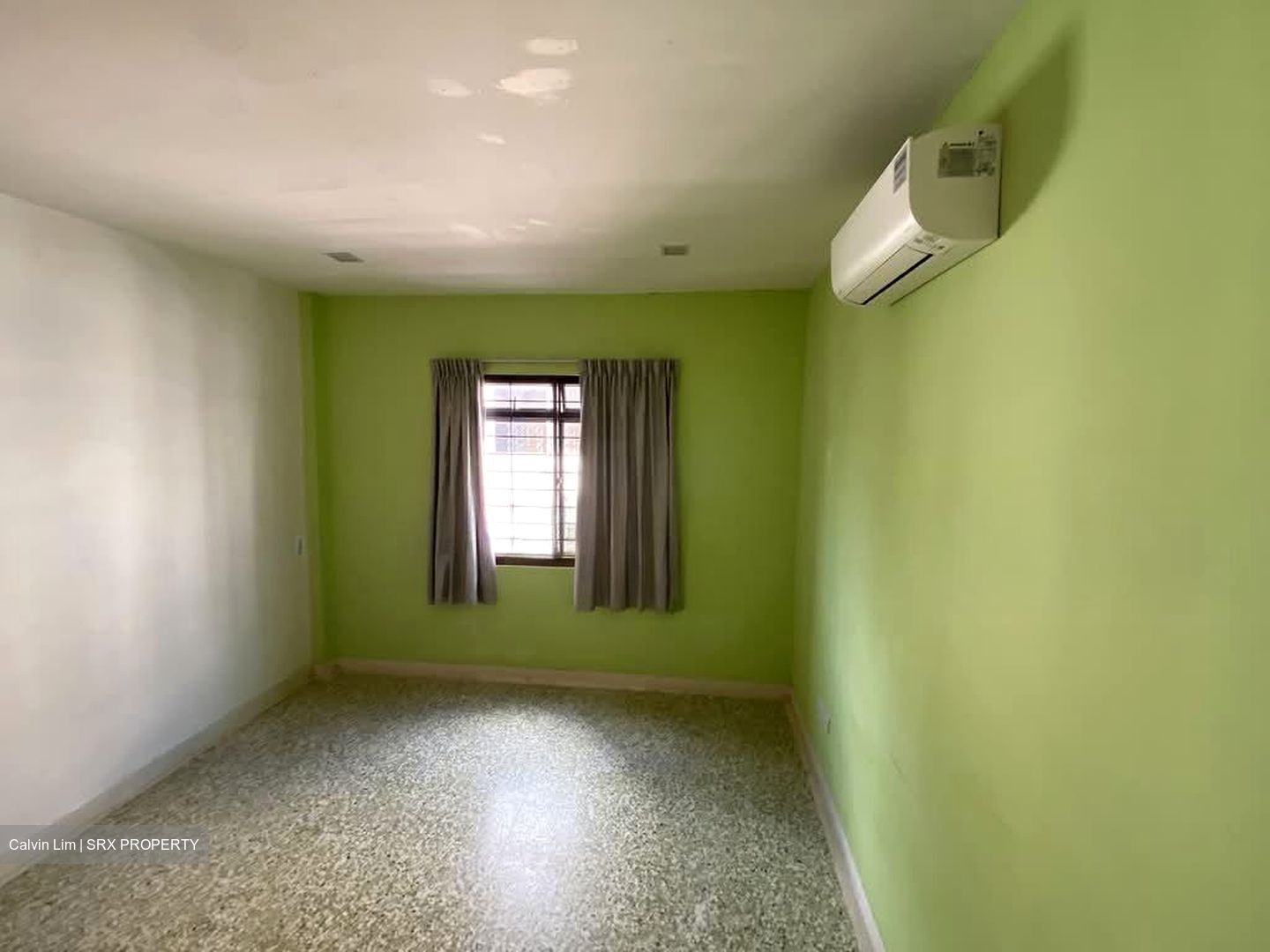 Siglap Centre (D15), Shop House #538109411